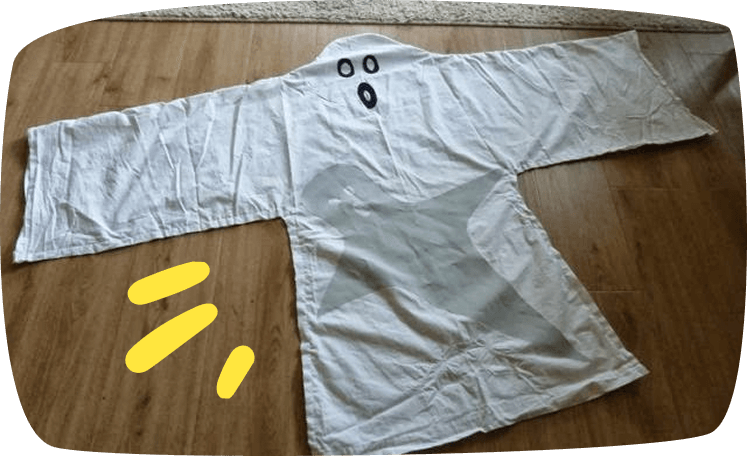 diy-halloween-costumes-for-kids- ghost-costume